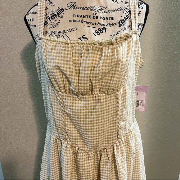 Wild Fable Tan Gingham Milkmaid Dress NWT - Picture 3 of 5